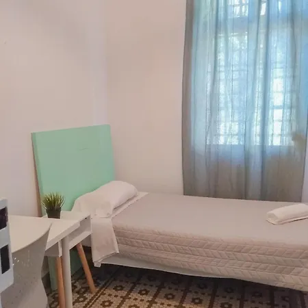 Bbtk Bed And Bike Guest house *